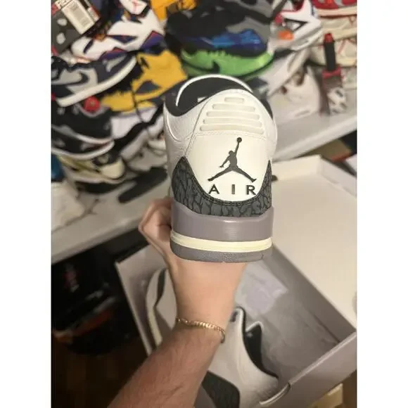 Jordan retro 3 cement grey sz 11.5